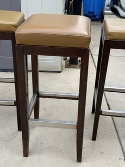 Backless barstool chairs