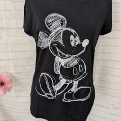 Disney Mickey Mouse T-shirt Junior Size XL