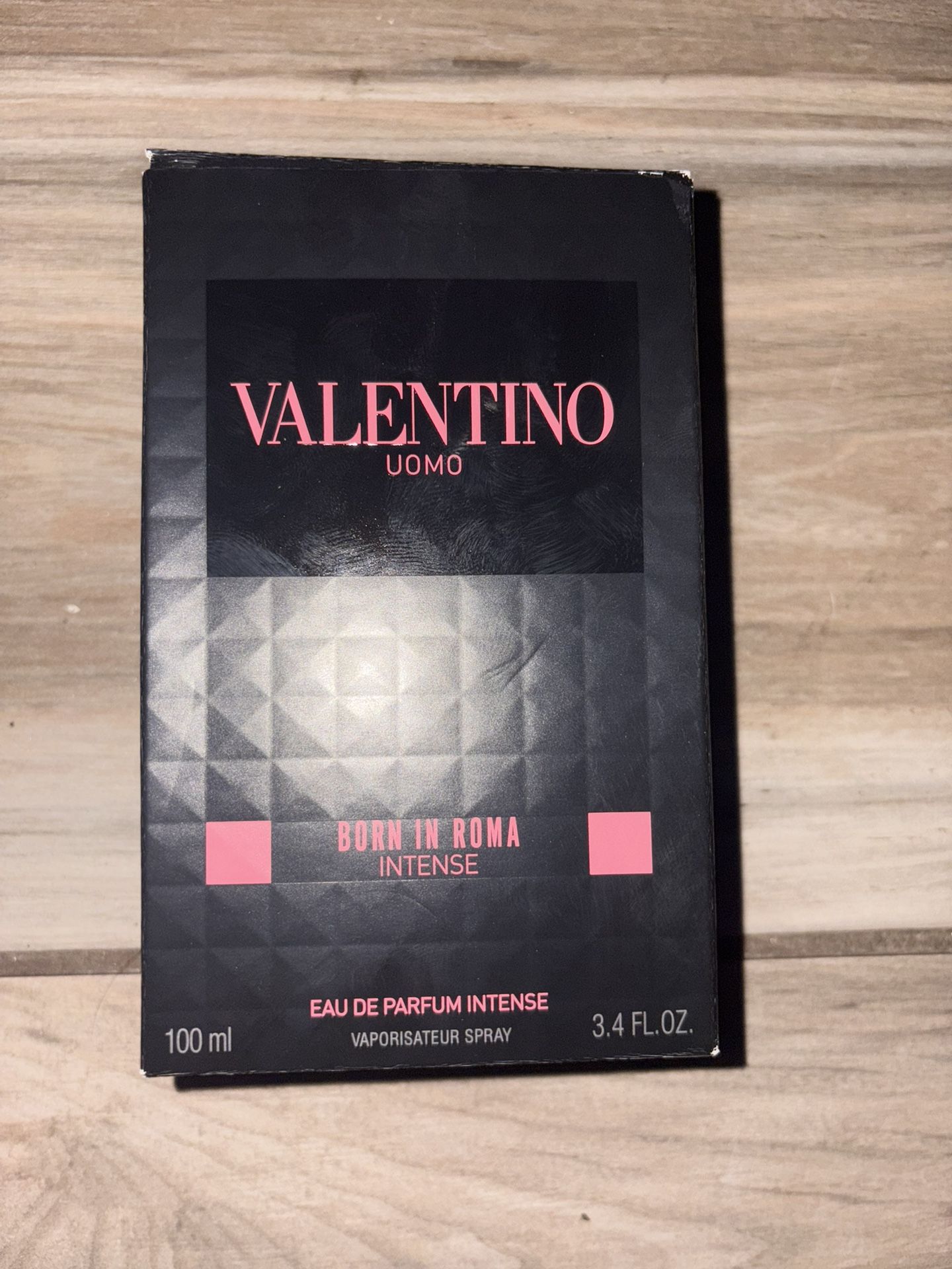 NEW Valentino Uomo Born in Roma Intense – 100ML (Gift)