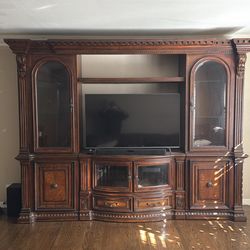 Tv/entertainment furniture