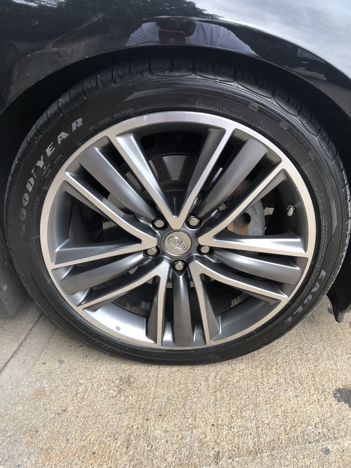 Infiniti Q50 s 19 wheels with brand new tires
