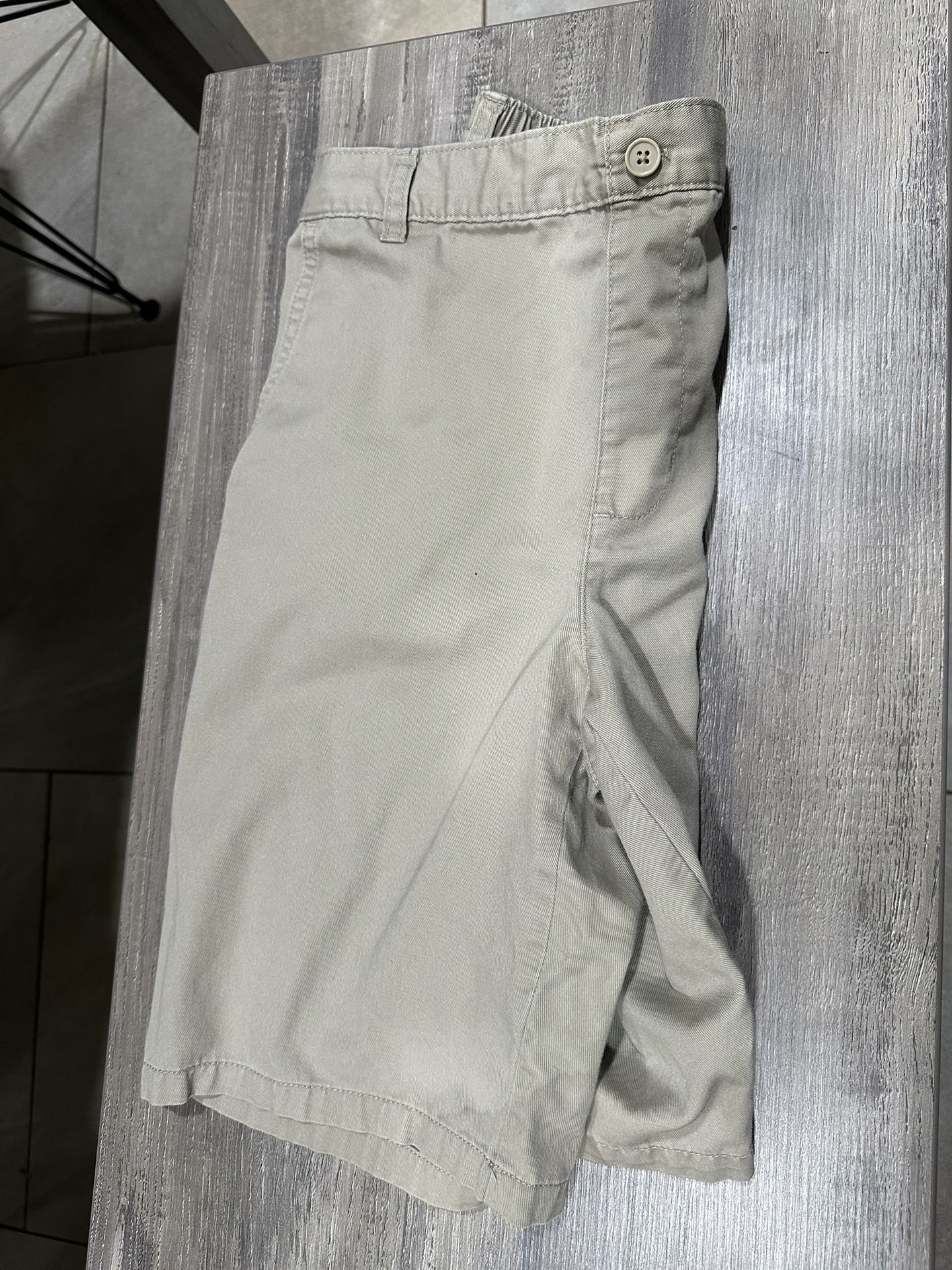 Boys Size 14 Husky Khaki Uniform Shorts