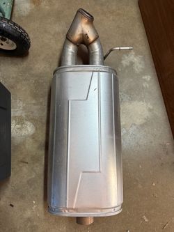 OEM 2004 GMC Yukon Muffler, GMT800
