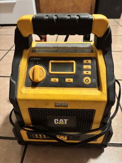 CAT jump Starter