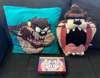 90’s Vintage Tazmania Collectables