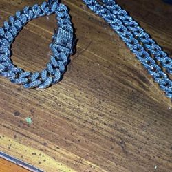 Cuban Dimond Bracelet 