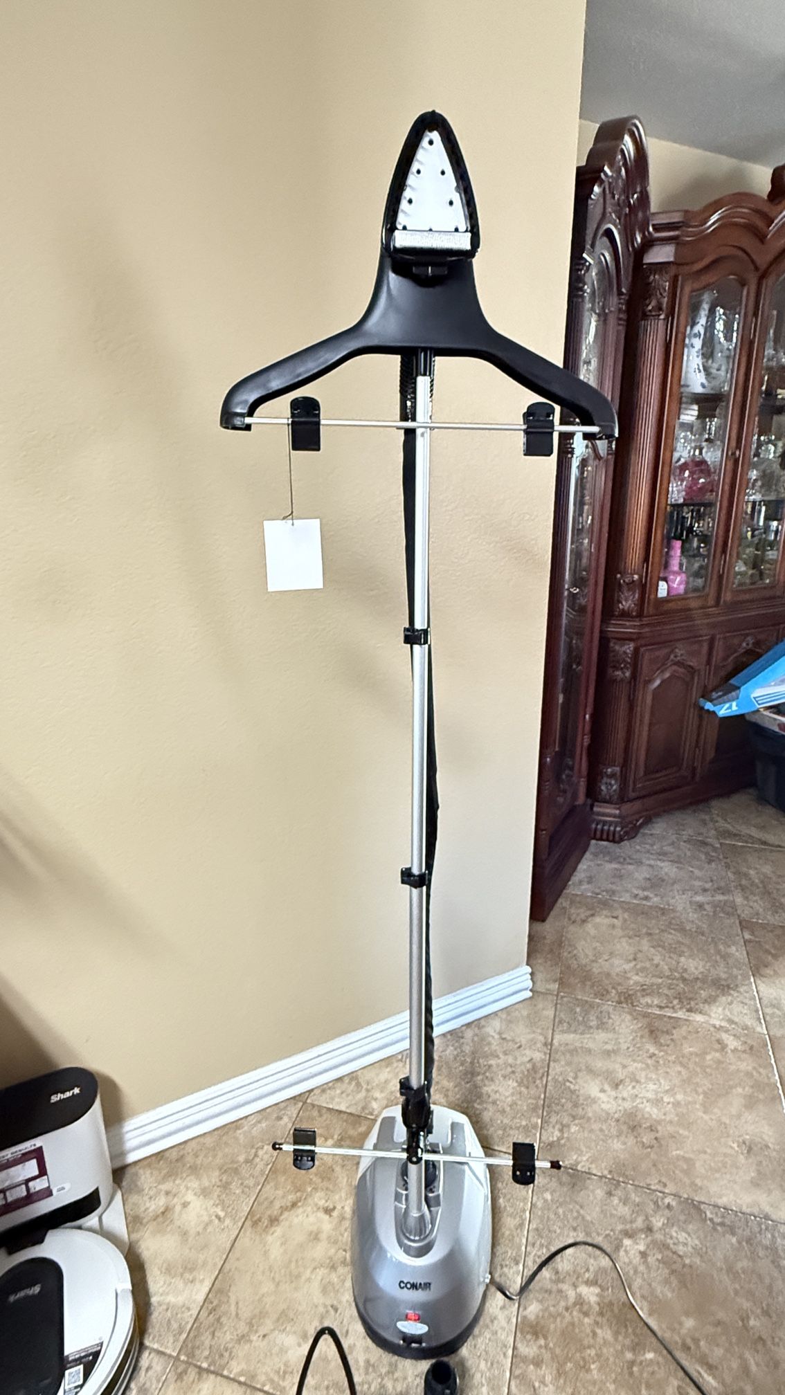 Conair GS31 Full Size Fabric Steamer Continuous Steam 5' Hose 80 Min Time