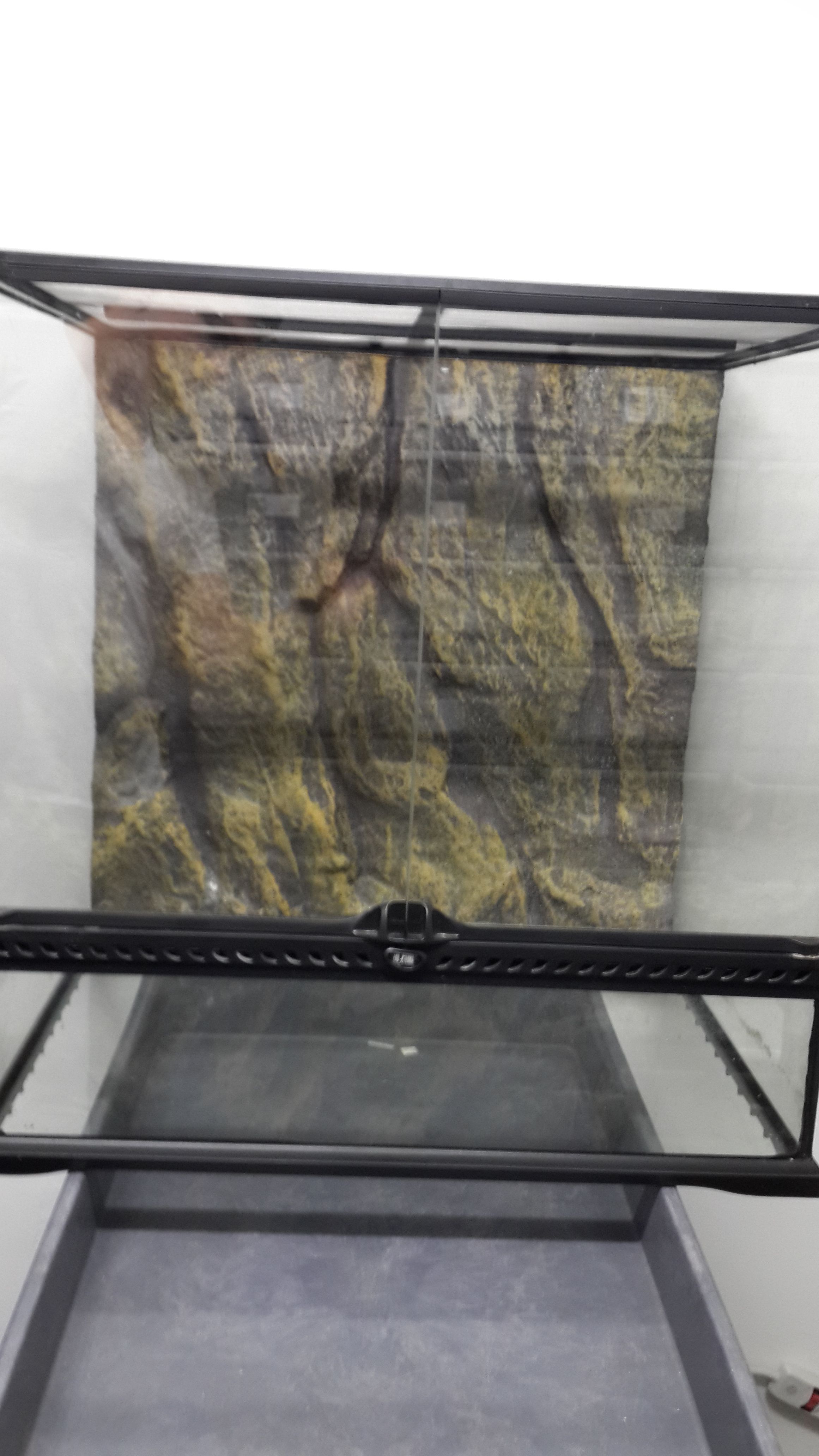 Exo Terra terrarium 24x18x24 reptile cage