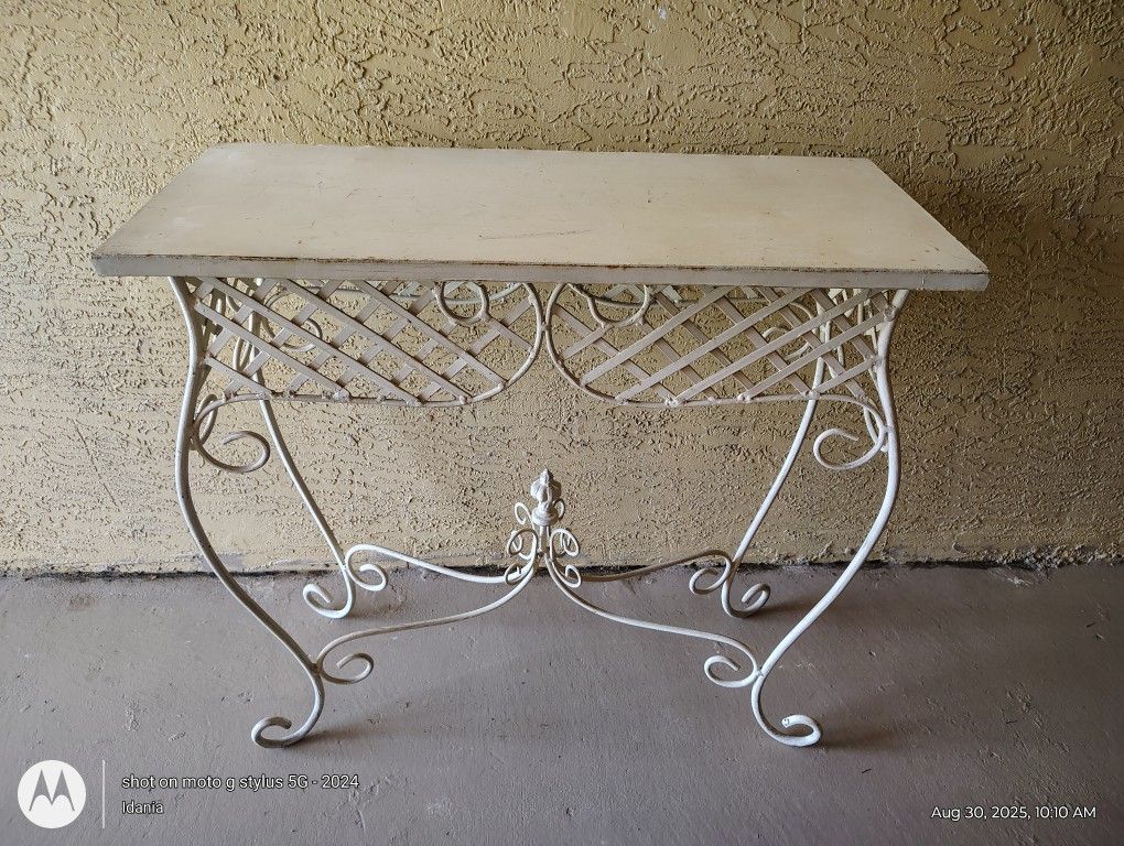 LARGE WROUGHT IRON ENTRANCE TABLE