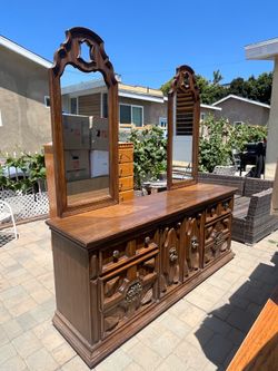 Thomasville vintage furniture