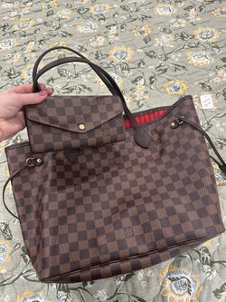 Louis Vuitton Purse And Wallet