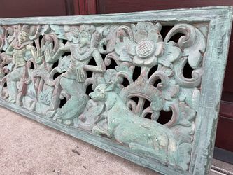 Wooden hand-carved Balinese/Thai decorative panel 81/13