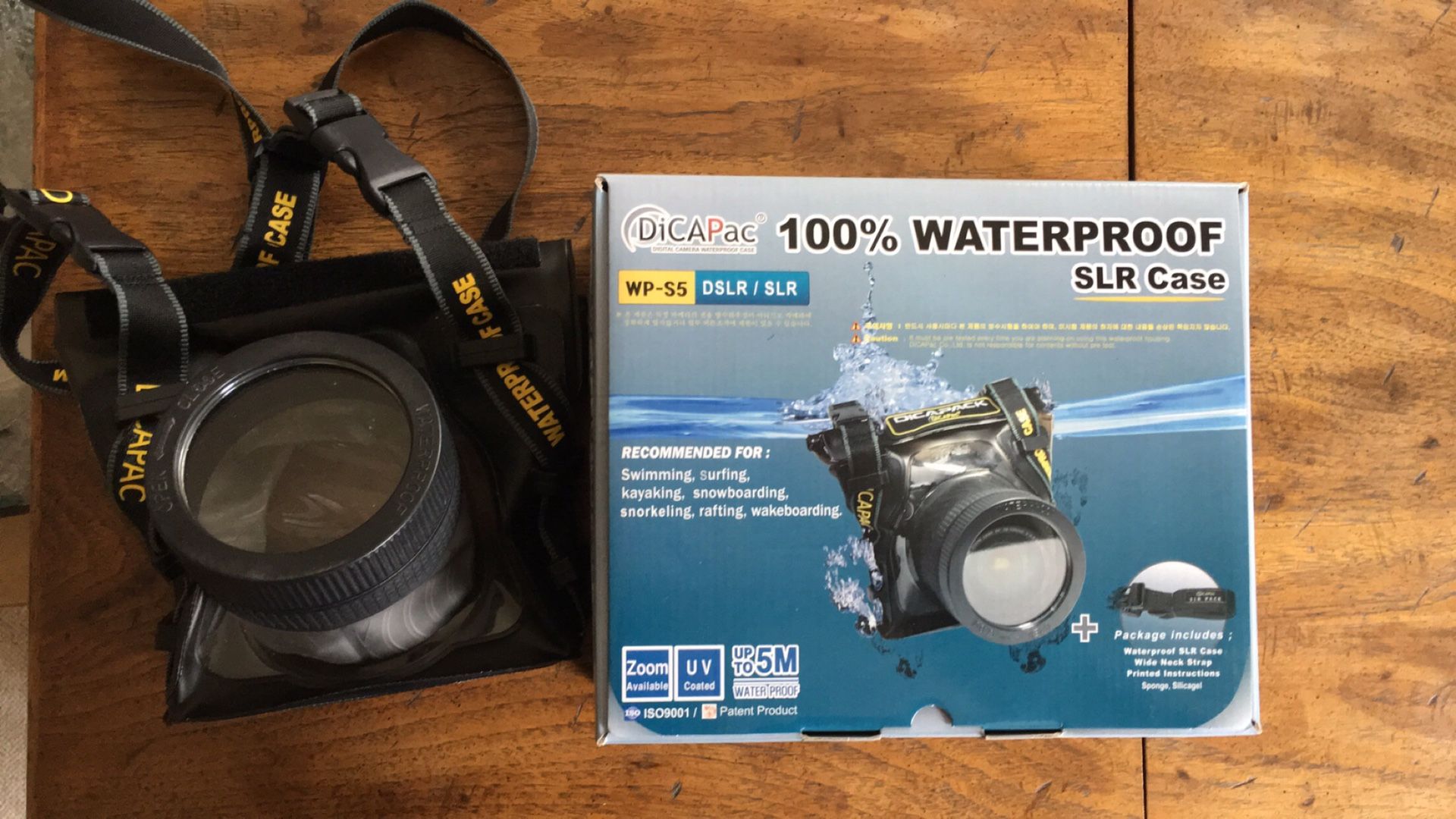 Dicapac Waterproof DSLR Camera Case