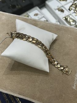 Gold Bracelet 