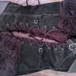 Report Knee High Heeled Boots 