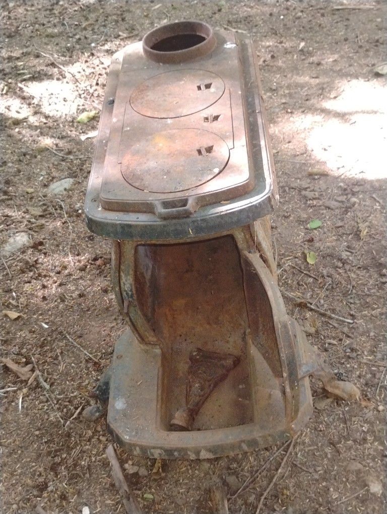 Antique Wood Burning Cook Stove 