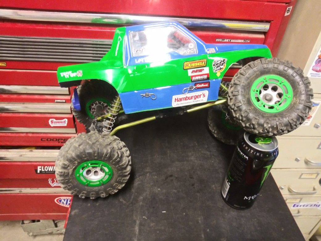 Axle 10 rock crawler with many up grades 350 or best offer