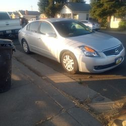 Nissan Altima 