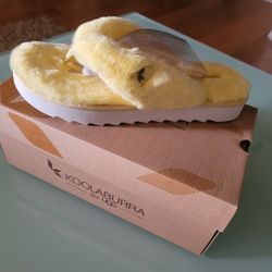 Womens Koolaburra By UGG slipers