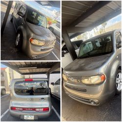 Nissan Cube – Silver