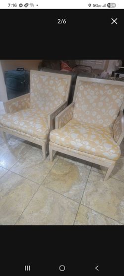 2 beautifull chairs