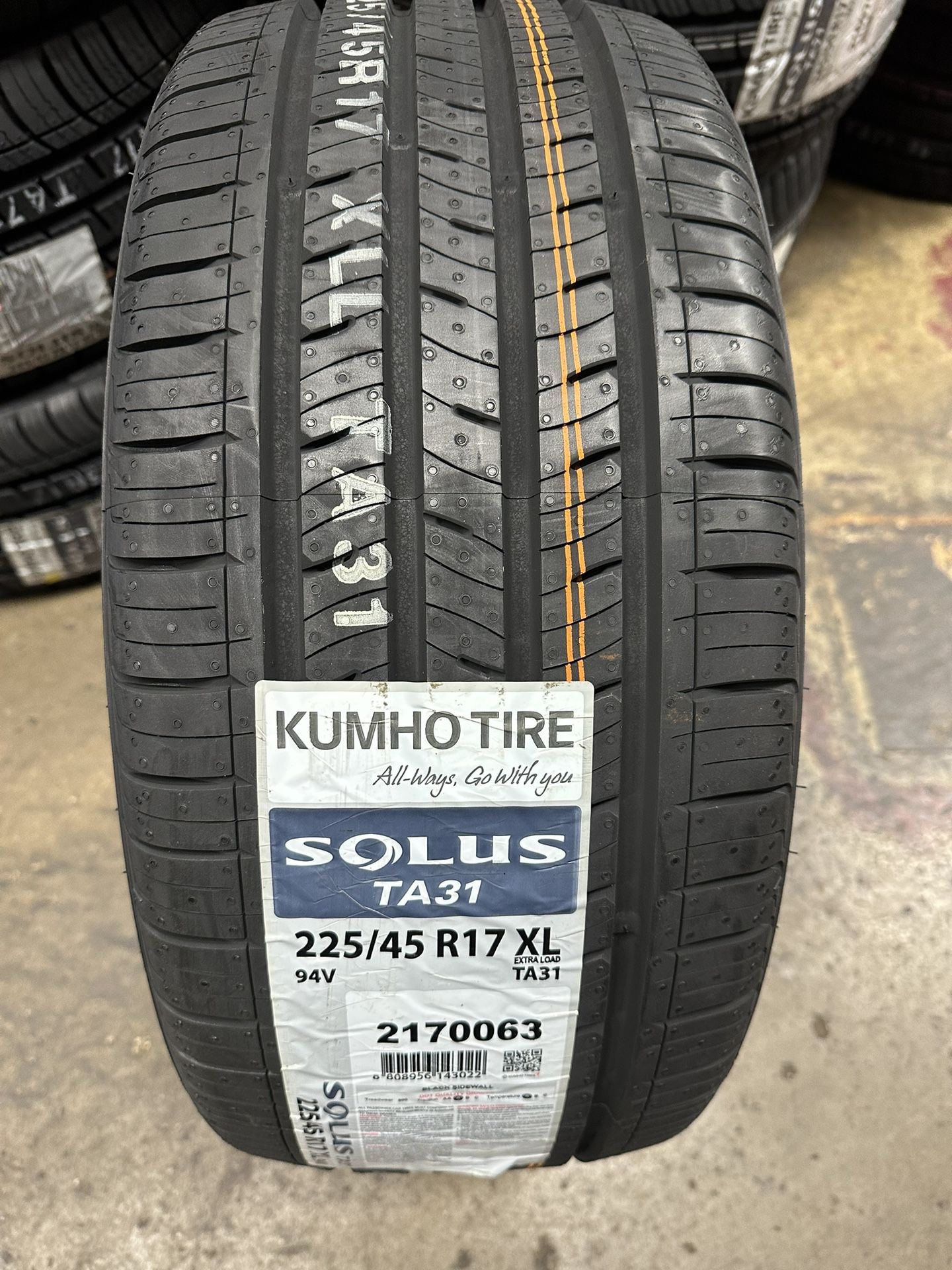 4 New Tires 225/45/17 kumho