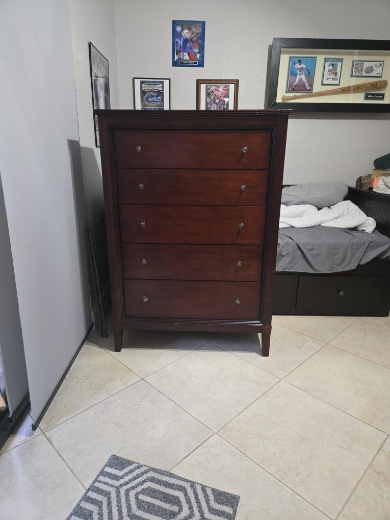 Wood Dresser
