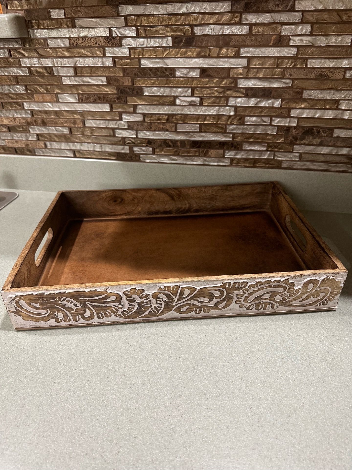 BRAND NEW SERVING TRAY 17.5x12x2.5