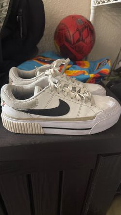 Nike shoes