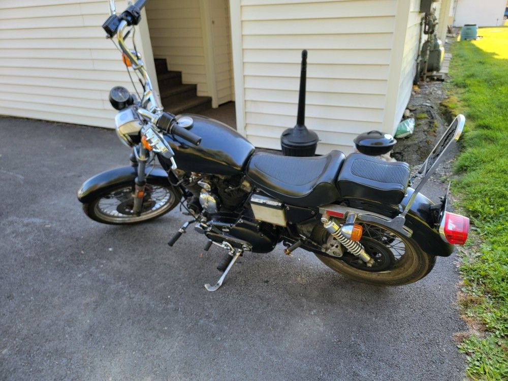 1983 harley davidson roadster
