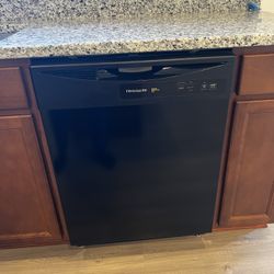 Black Frigidaire Appliances