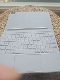 Apple Magic Keyboard Folio