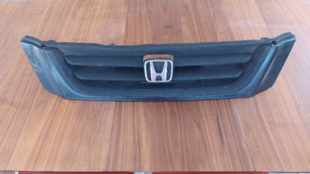1998 crv Honda grill