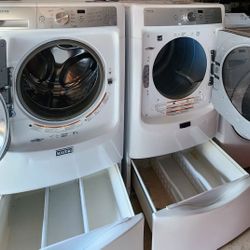 Nice And Clean Front Load Washer And Dryer Matching Set 