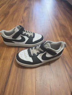 Size 1 Kids Nike $20