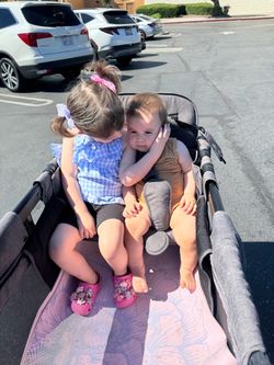 WonderFold W4 4-Seater Stroller Wagon +Accessories