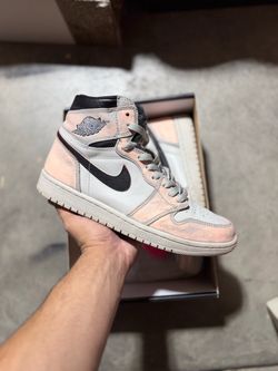 Jordan NYC To Paris 1s size 9 USED But Clean