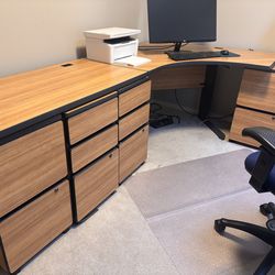 Computer Desk for corner