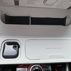 Apple Watch SE (2nd Gen)