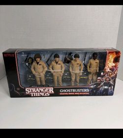 New 2018 Todd McFarlane Stranger Things Ghostbusters 4 Pack
$115 price is FIRM
Message if interested