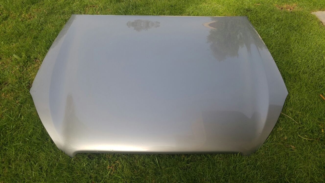 2002/2004 infiniti q45 hoods