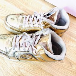 Sketchers