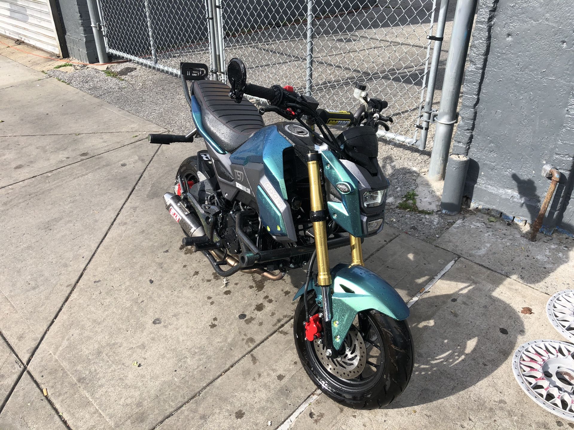 Straight up deals pumps honda grom