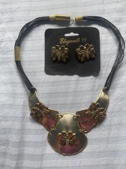 Eleganté Vintage Gold Butterfly Earrings And Necklace 