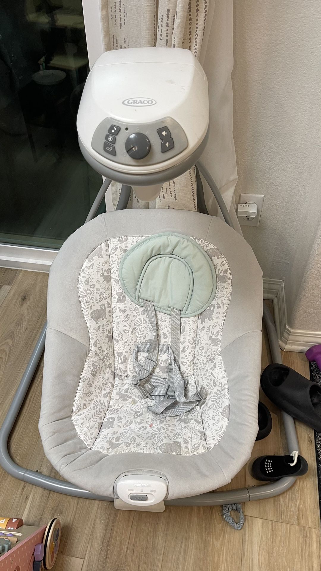 GRACO Baby Swing