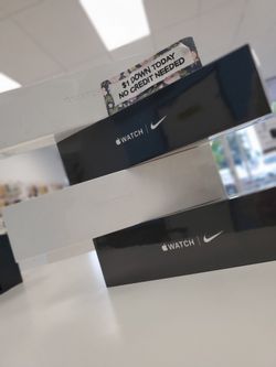 💪 Fitness Meets Style – Apple Watch Series 5 Drops to $119