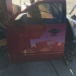 2010 ford Escape L/h door