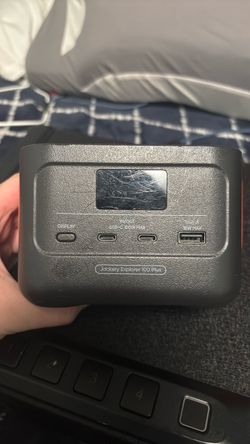 Jackery Explorer 100 Plus Portable Power Station