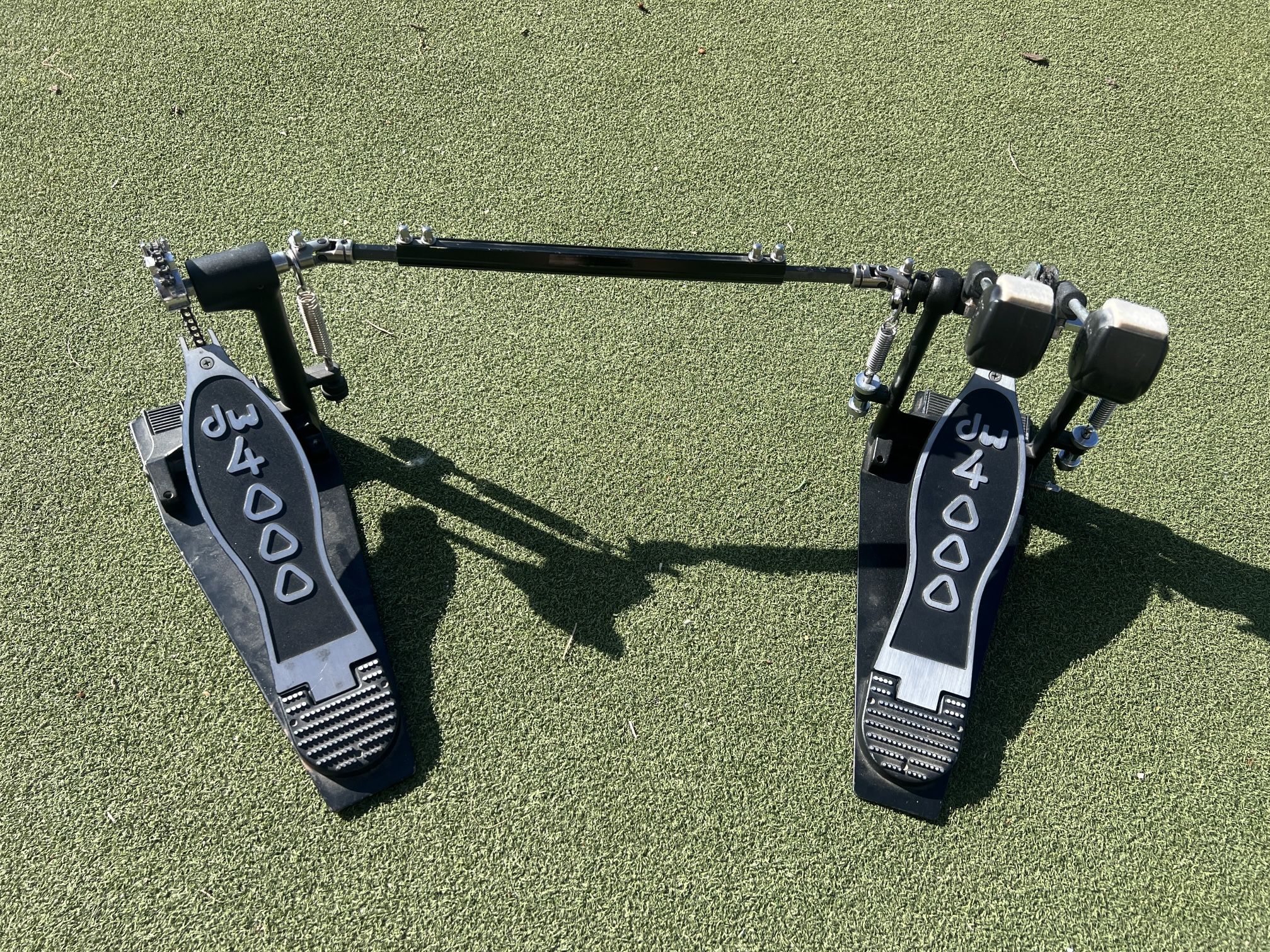 DW 4000 double bass pedal