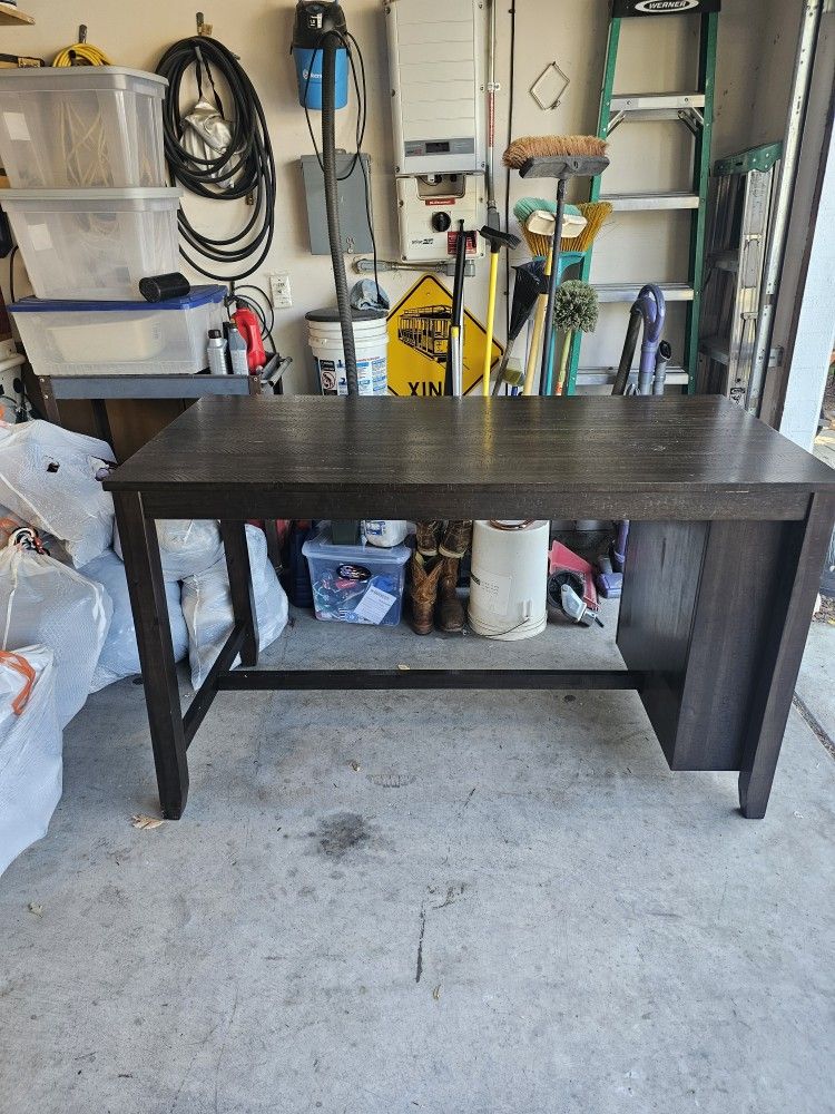 Kitchen Table And Chairs